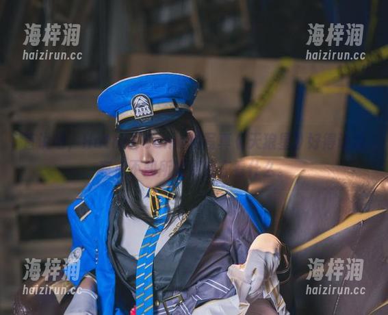 直说吧，Hatori Sama的写真《天狼星》好得让我有点不知所措到底在看什么。